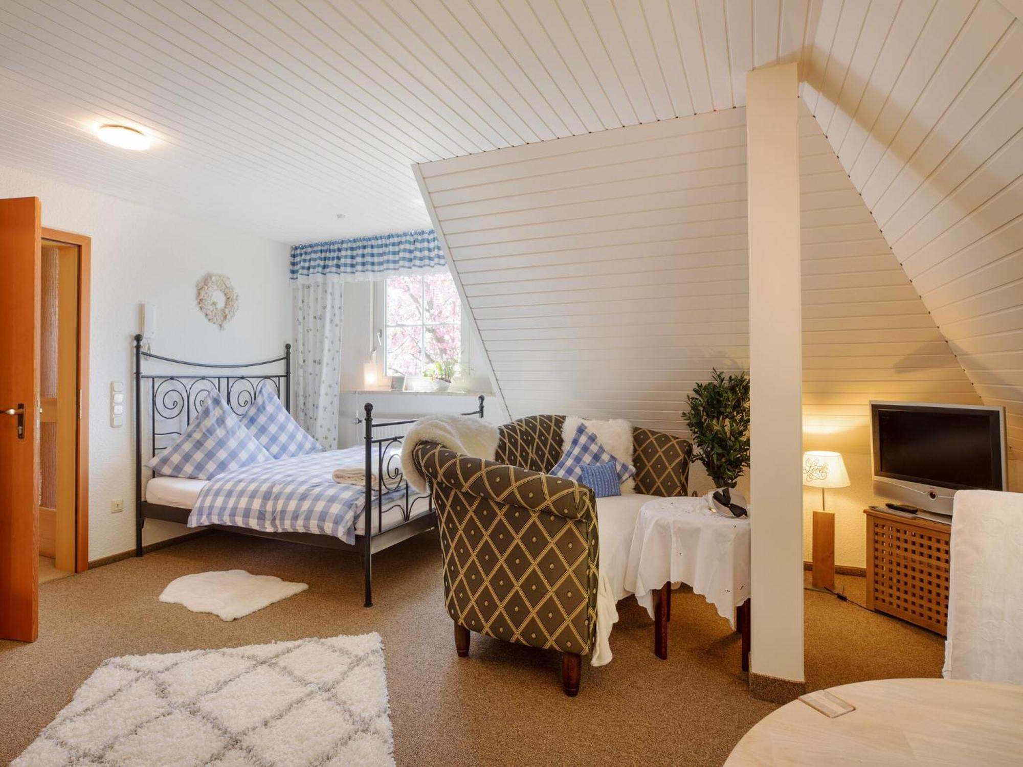 Charming Apartment In Wei Enbrunn Near Forest Weissenbrunn ภายนอก รูปภาพ