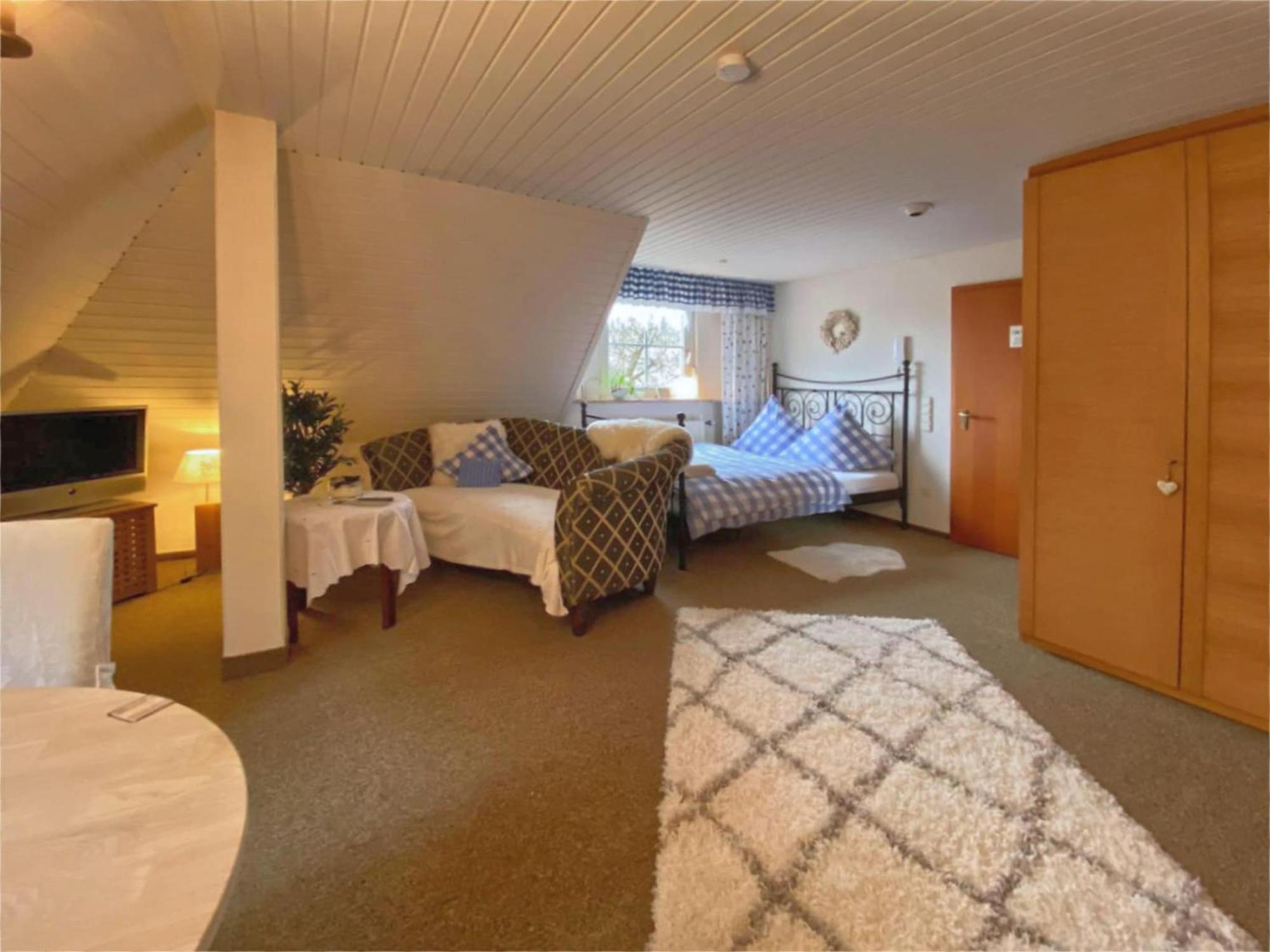 Charming Apartment In Wei Enbrunn Near Forest Weissenbrunn ภายนอก รูปภาพ