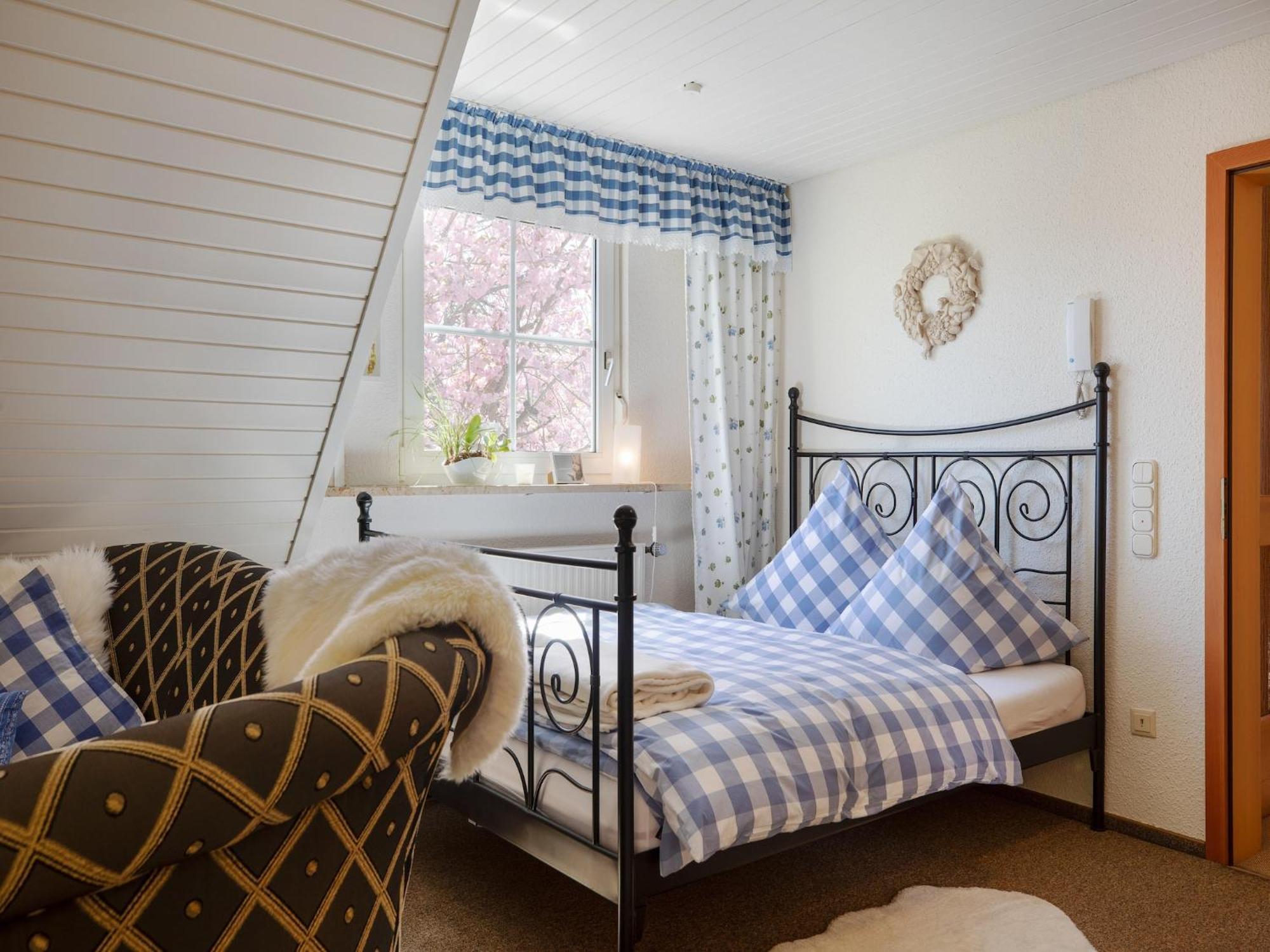 Charming Apartment In Wei Enbrunn Near Forest Weissenbrunn ภายนอก รูปภาพ
